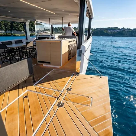 Aquaia, Saint-tropez By Sea * קוגולין