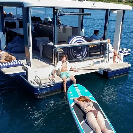 Ботель Aquaia, Saint-tropez By Sea Коголин