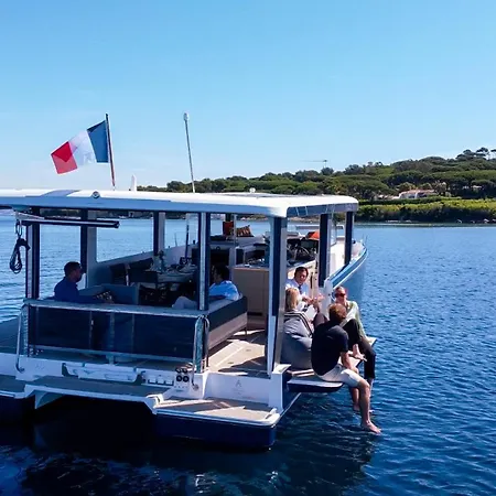 Aquaia, Saint-tropez By Sea Ботель Коголин